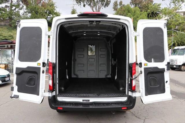 2023 Ford Transit Cargo Van Medium Roof w/LWB