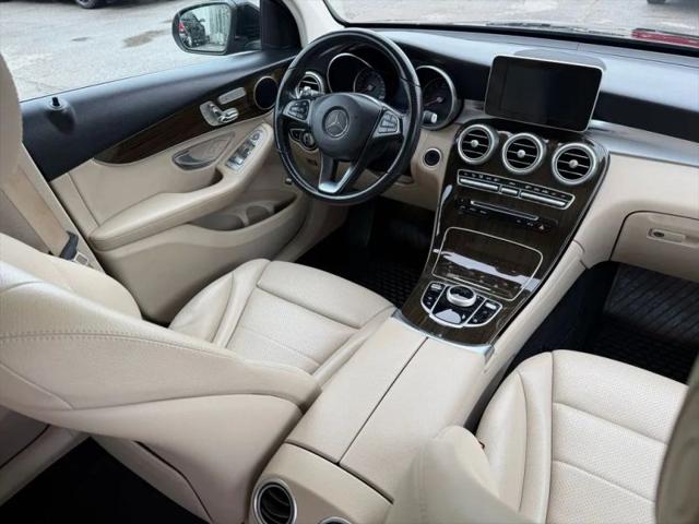 2019 Mercedes-Benz GLC 300
