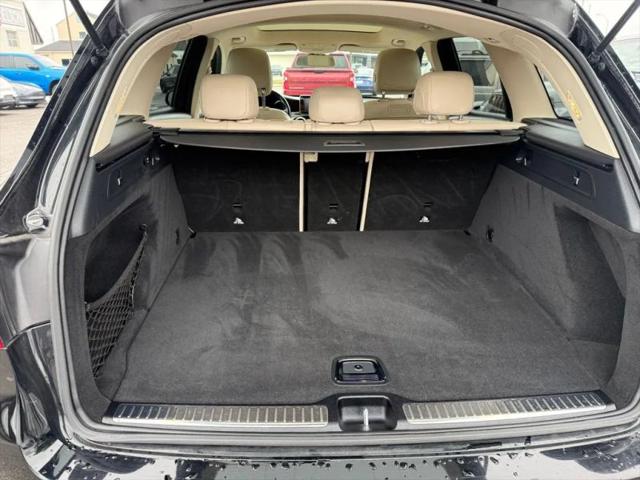 2019 Mercedes-Benz GLC 300