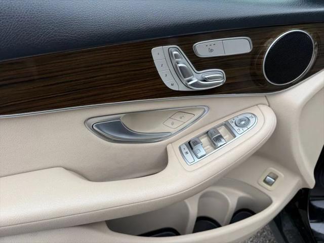 2019 Mercedes-Benz GLC 300
