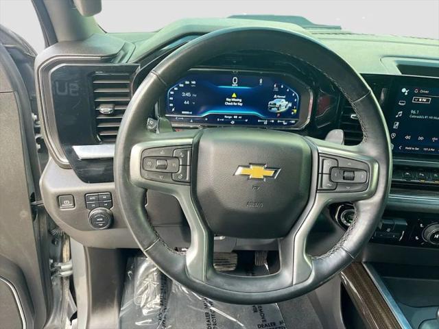 2023 Chevrolet Silverado 1500 4WD Crew Cab Short Bed LT Trail Boss