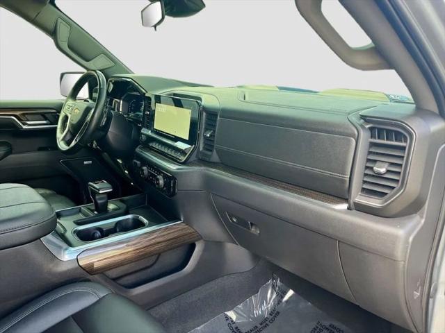 2023 Chevrolet Silverado 1500 4WD Crew Cab Short Bed LT Trail Boss