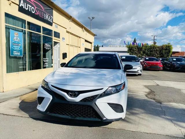2022 Toyota Camry SE