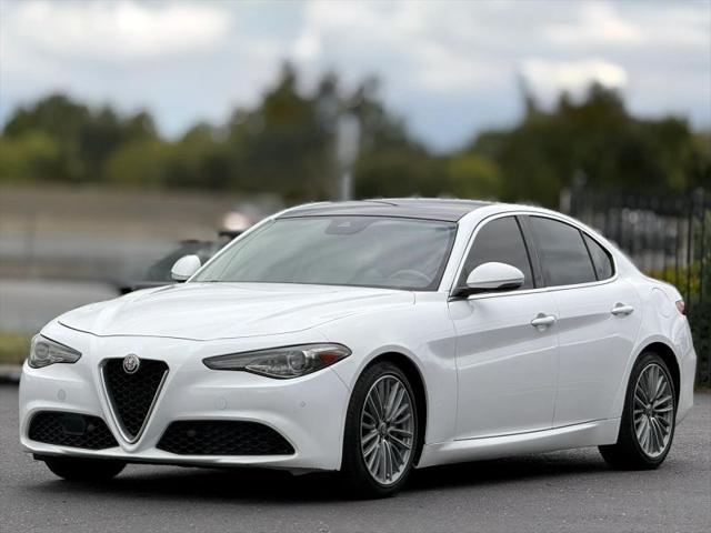 Used 2018 Alfa Romeo Giulia Sedan 4D Sport Specs | JD Power