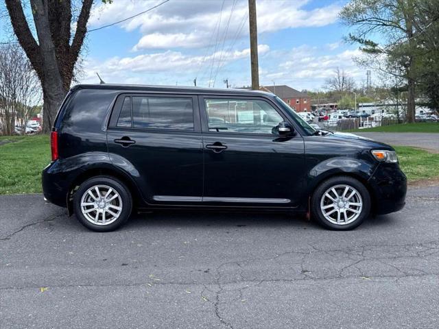2010 Scion xB Base