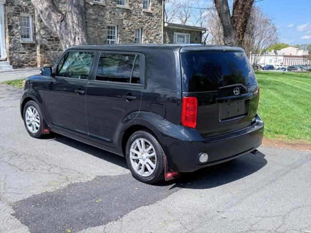 2010 Scion xB Base