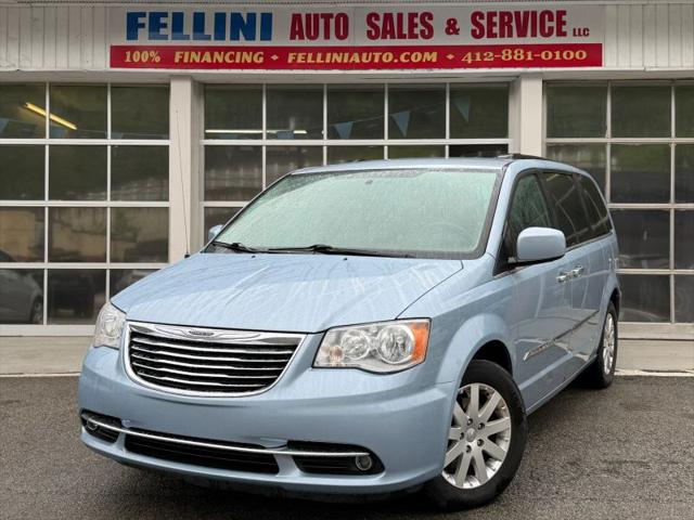 2016 Chrysler Town & Country Touring for sale in Pittsburgh, PA