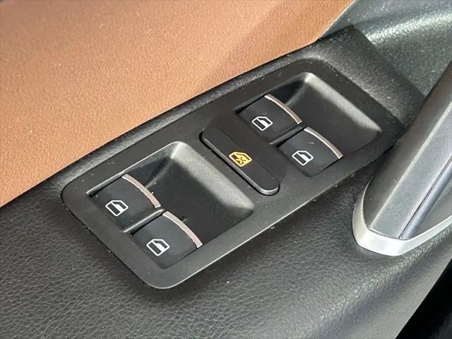 2022 Volkswagen Passat 2.0T SE