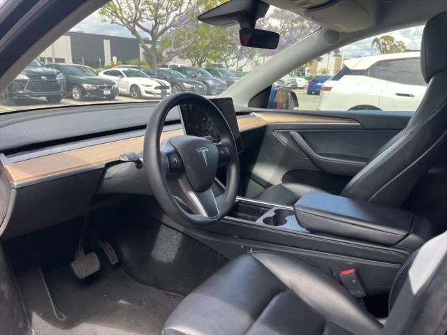 2022 Tesla Model Y Long Range Dual Motor All-Wheel Drive
