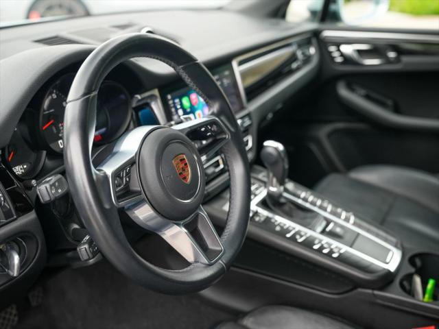 2021 Porsche Macan Base