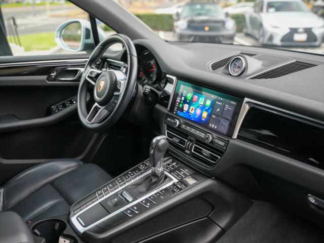 2021 Porsche Macan Base