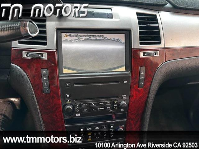 2007 Cadillac Escalade Standard