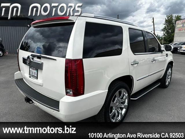 2007 Cadillac Escalade Standard