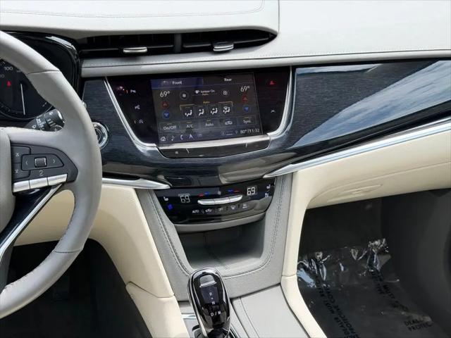2024 Cadillac XT6 AWD Premium Luxury