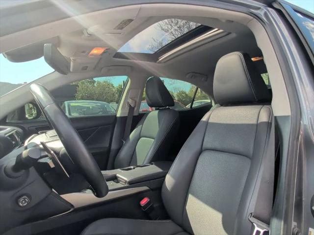 2019 Lexus IS 300 300