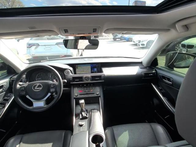 2019 Lexus IS 300 300