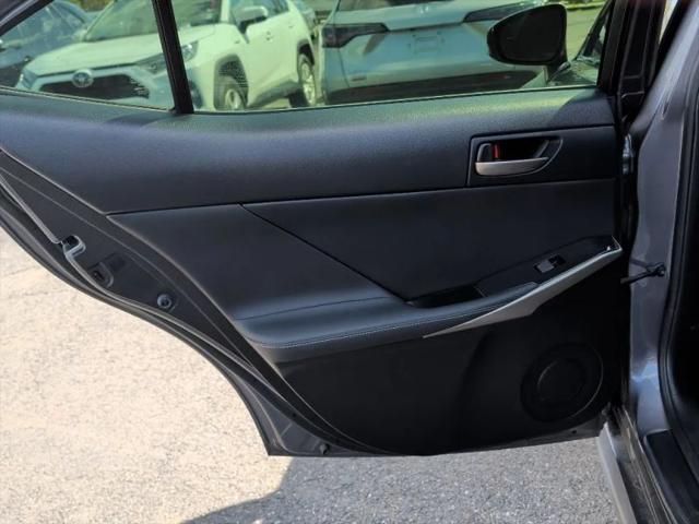 2019 Lexus IS 300 300
