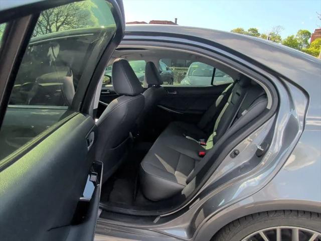 2019 Lexus IS 300 300
