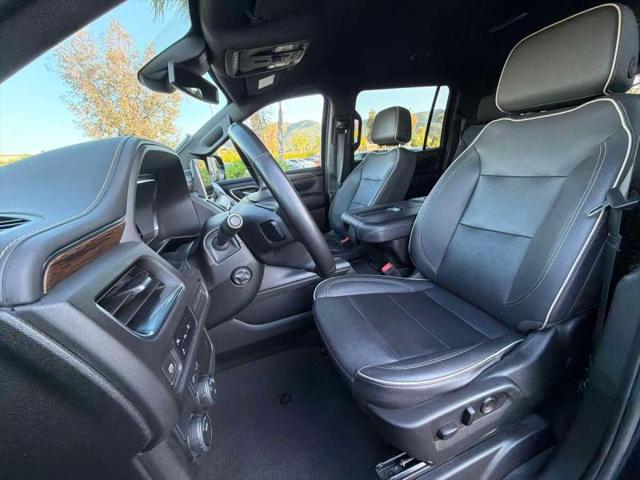 2023 Chevrolet Suburban 2WD Premier