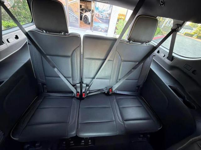 2023 Chevrolet Suburban 2WD Premier