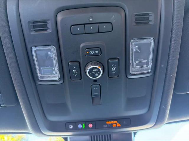 2023 Chevrolet Suburban 2WD Premier