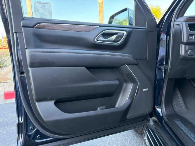 2023 Chevrolet Suburban 2WD Premier