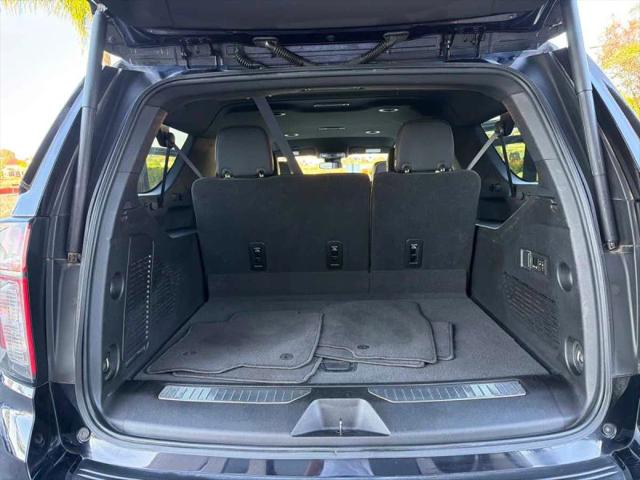 2023 Chevrolet Suburban 2WD Premier