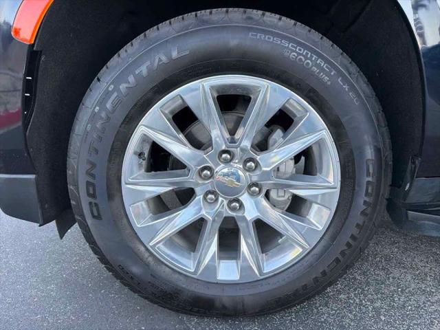 2023 Chevrolet Suburban 2WD Premier