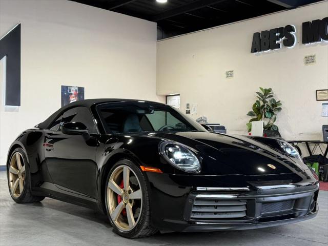 2020 Porsche 911 Carrera 4S Cabriolet