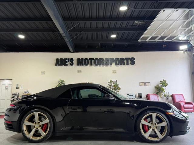 2020 Porsche 911 Carrera 4S Cabriolet