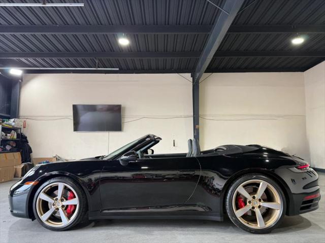 2020 Porsche 911 Carrera 4S Cabriolet