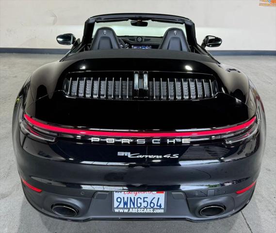 2020 Porsche 911 Carrera 4S Cabriolet