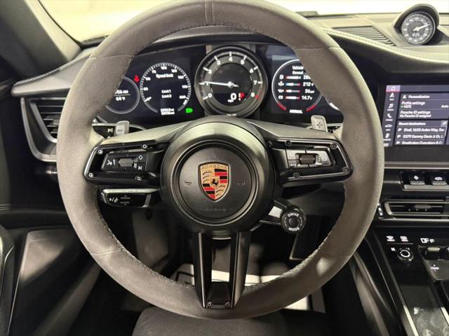 2020 Porsche 911 Carrera 4S Cabriolet