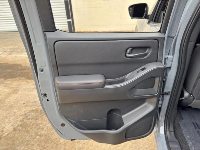 2026 Nissan Frontier Crew Cab PRO-X 4x2