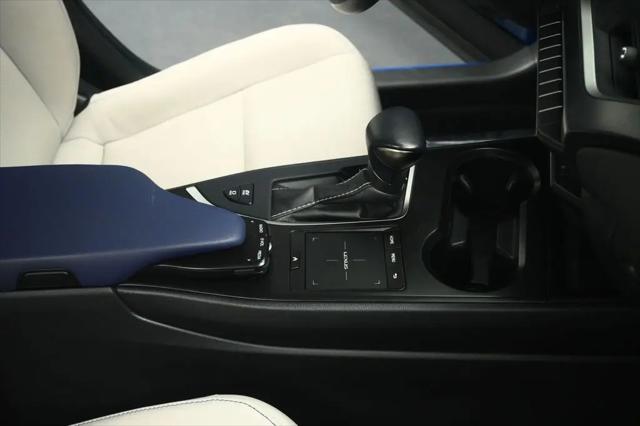 2021 Lexus UX 250h UX 250h