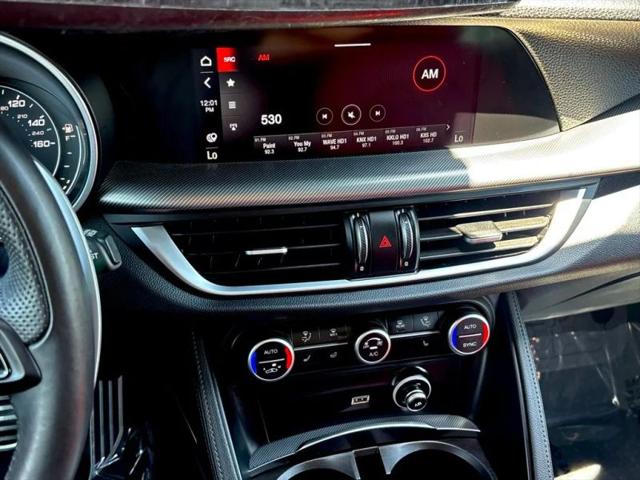2023 Alfa Romeo Stelvio Veloce AWD