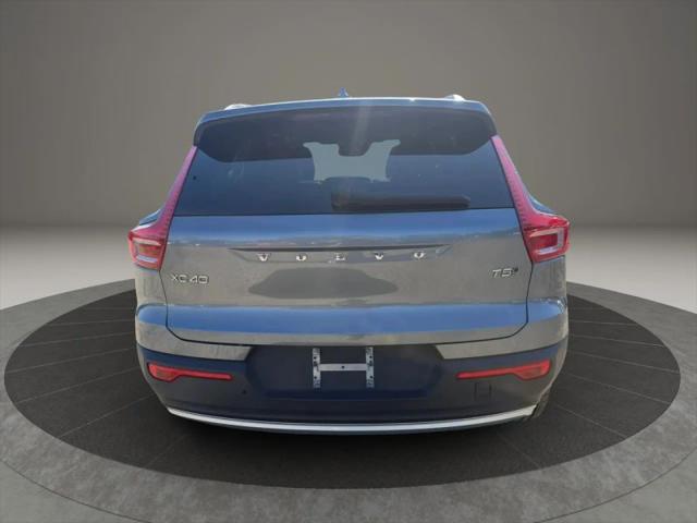 2019 Volvo XC40 T5 Momentum