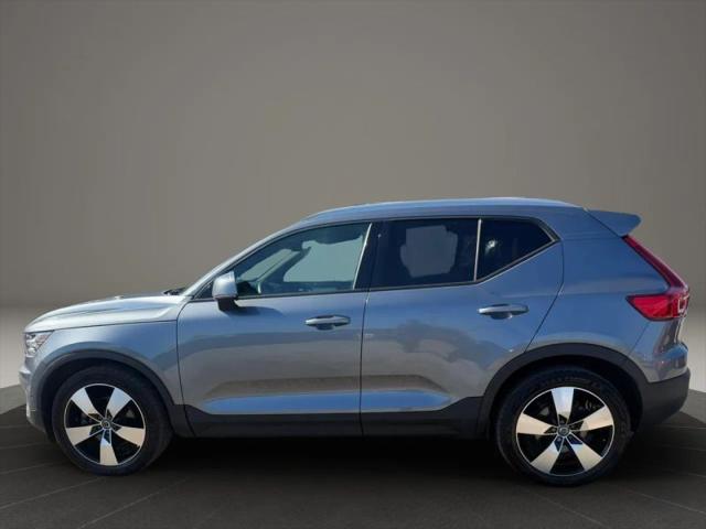 2019 Volvo XC40 T5 Momentum
