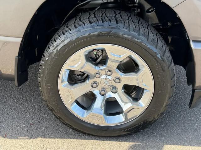2021 Ram 1500 Big Horn Crew Cab 4x4 5'7" Box