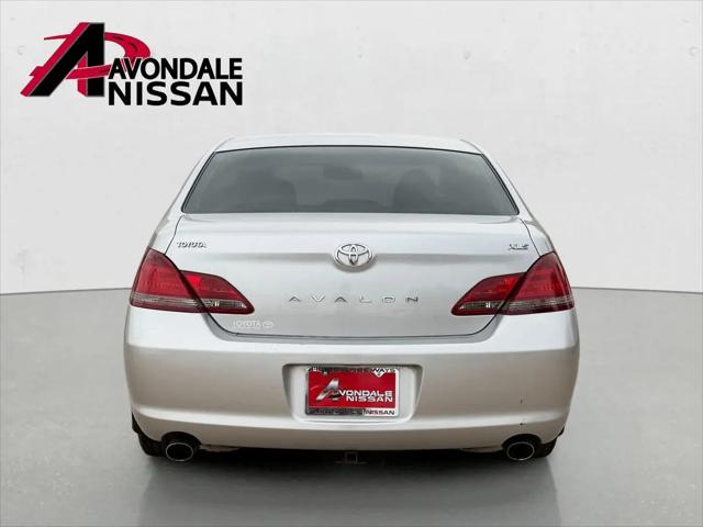 2008 Toyota Avalon XLS