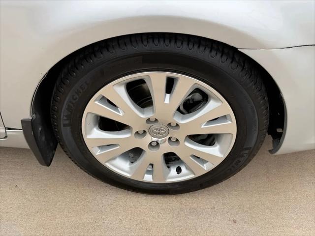 2008 Toyota Avalon XLS