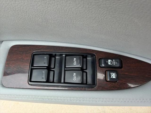 2008 Toyota Avalon XLS