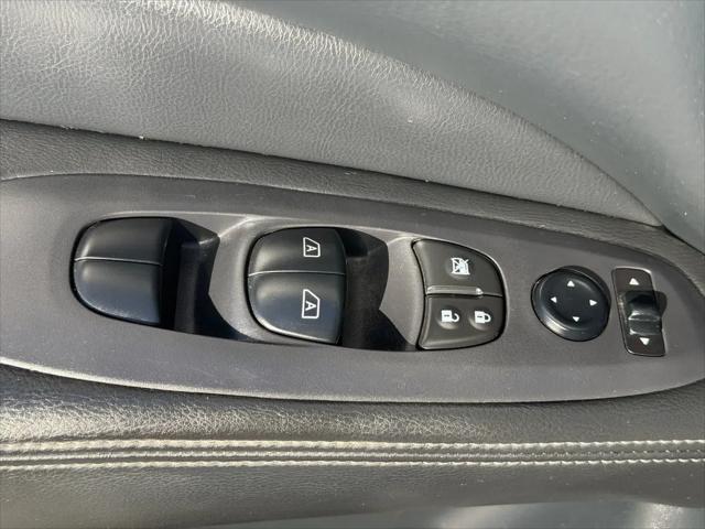 2020 Nissan Pathfinder SL 4WD