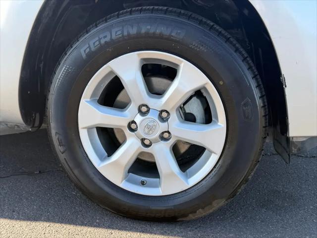 2014 Toyota RAV4 EV EV