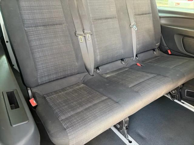 2016 Mercedes-Benz Metris Standard