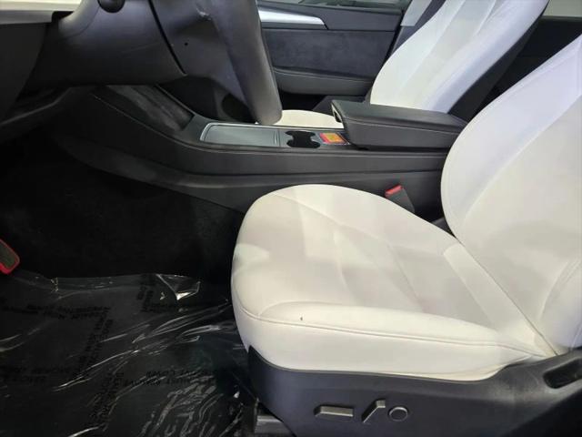 2024 Tesla Model Y Long Range Dual Motor All-Wheel Drive