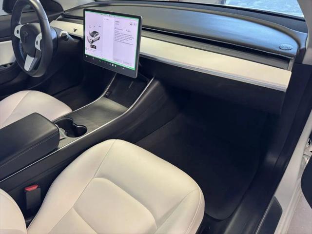 2020 Tesla Model 3 Standard Range Rear-Wheel Drive