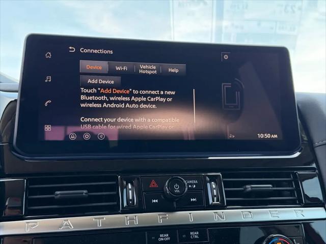 2026 Nissan Pathfinder SV