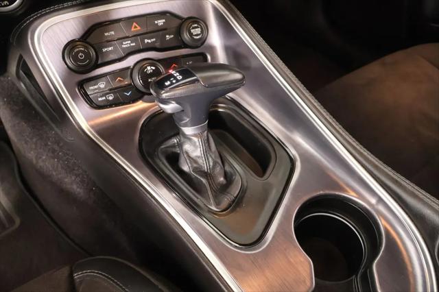 2018 Dodge Challenger SXT Plus