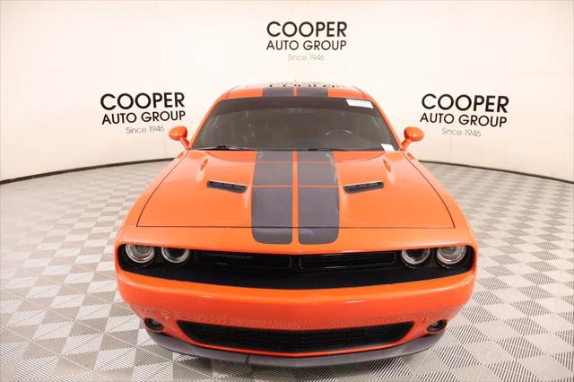 2018 Dodge Challenger SXT Plus